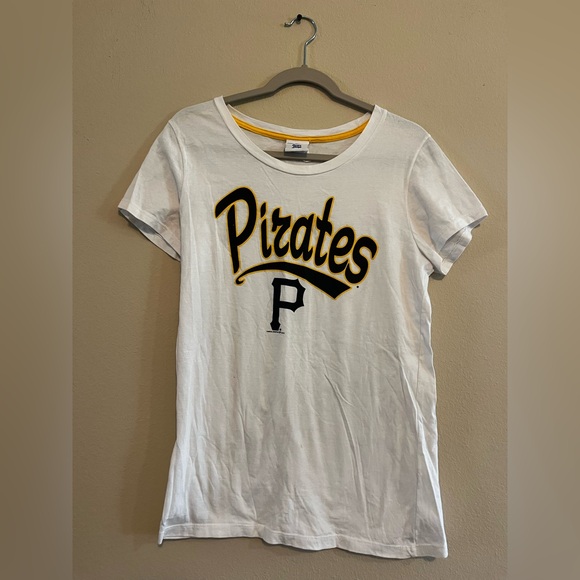 Gear For Sports White Pirates Tee - Picture 1 of 3